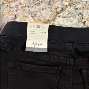 Style & Co. Black Pull-On Jeggings